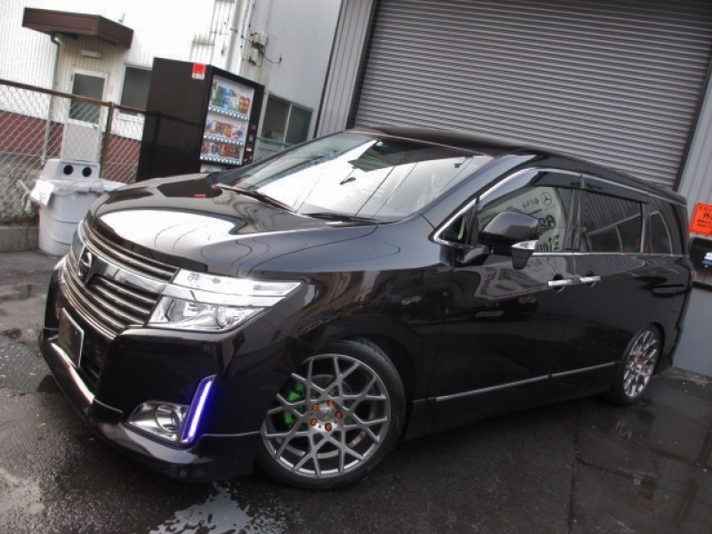 日産 エルグランド 2 5ハイウェイスターアーバンクローム 62customize 中古車情報 アメ車 中古車 検索サイト エーカーライフ Com